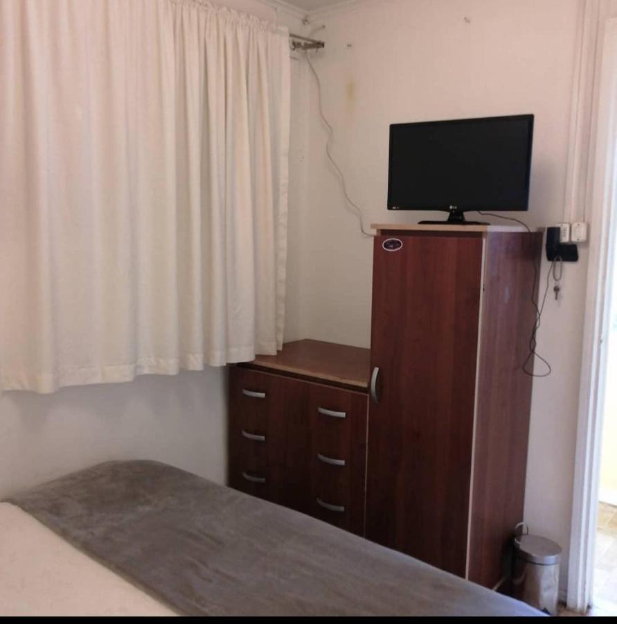 Alojamiento Emilia House Punta Arenas Eksteriør bilde